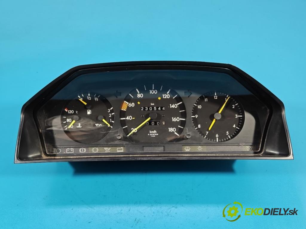 Mercedes 124 2.0d 72 hp manual 53 kW 1983 cm3 4- Přístrojová deska 1245401348 (Přístrojová deska)