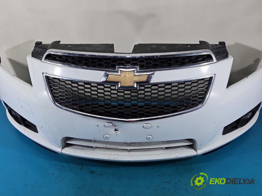 Chevrolet Cruze 1.7 VCDI 131 HP manual 96 kW 1686 cm3 5- nárazník predné (Kľučka dverí ostatné)