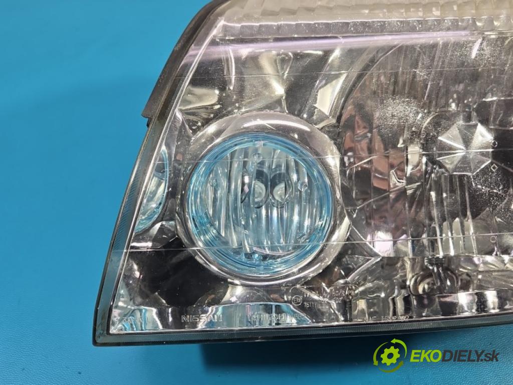 Nissan X-trail I T30 2001-2007 2.2 dci 136 HP manual 100 kW 2184 cm3 5- Reflektor: ľavý  (Kľučka dverí ostatné)
