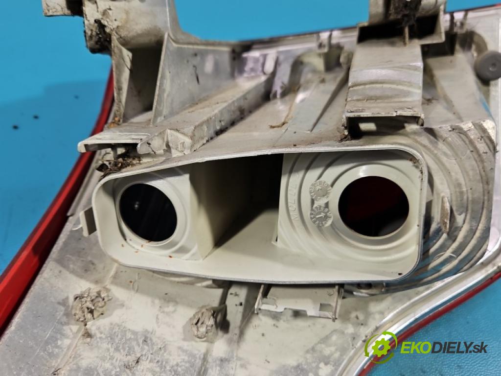 Citroen C4 Picasso I 2006-2013 1.6 16V 120 HP manual 88 kW 1598 cm3 5- svetlo / reflektor zadné pravé blatník 9653547480