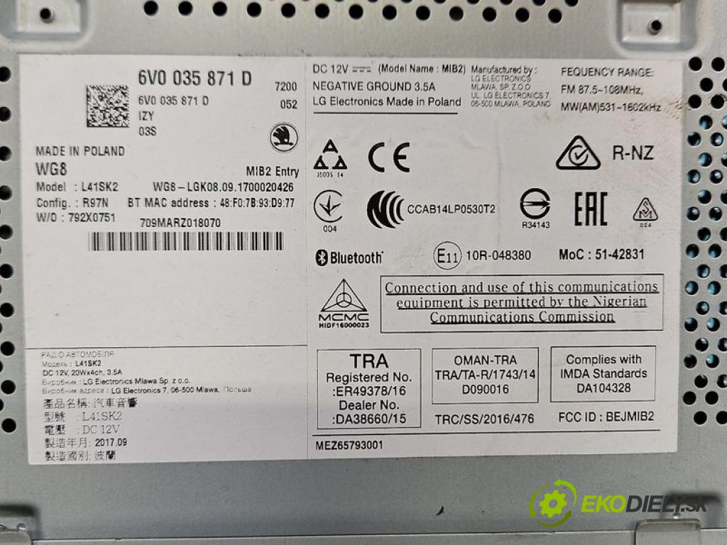 Skoda Fabia III 2014-2021 1.0 TSI 95 hp manual 70 kW 999 cm3 5- Radio továrna: 6V0035871D