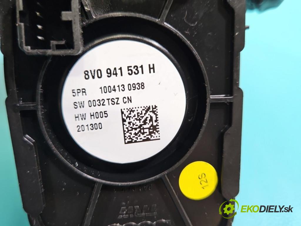 Audi A3 8V 2013-2020 1.4 TFSI 122 HP automatic 90 kW 1395 cm3 5- prepínač světla: na doska: 8V0941531H
