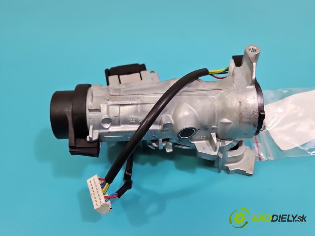 Audi A3 8V 2013-2020 1.4 TFSI 122 HP automatic 90 kW 1395 cm3 5- Spínačka 1K0905851 (Spínacia skrinka)