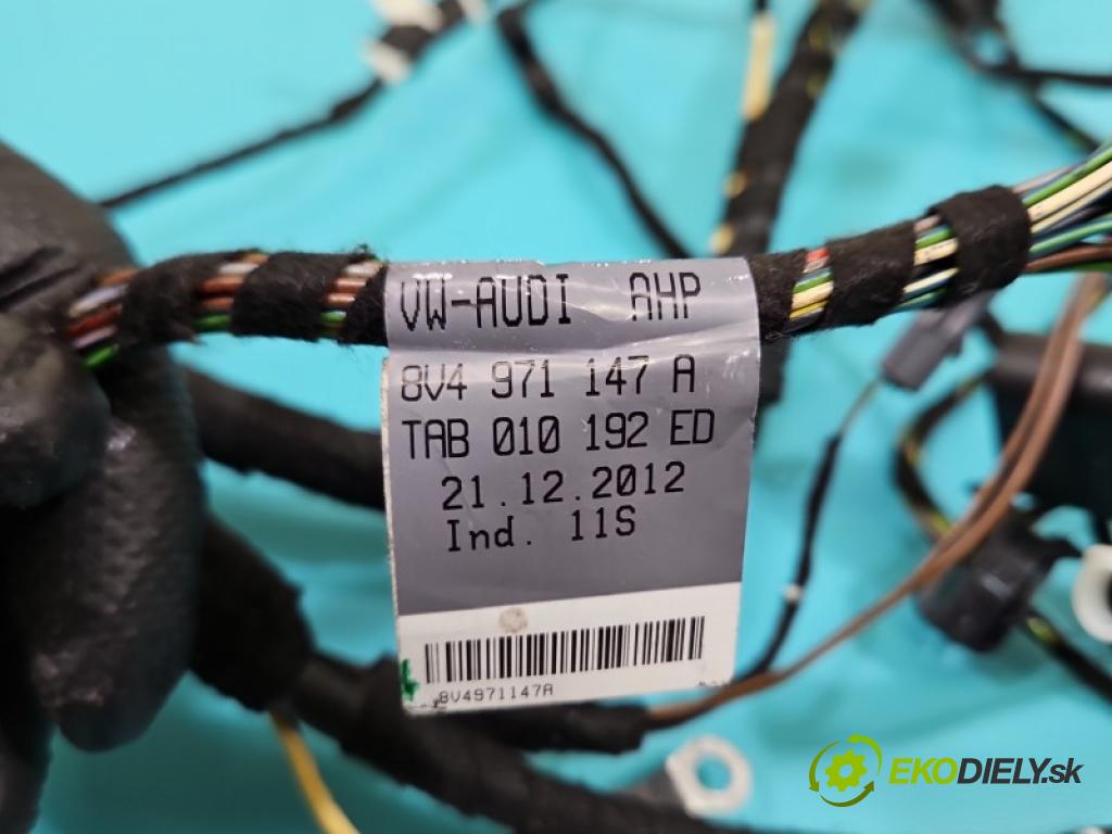 Audi A3 8V 2013-2020 1.4 TFSI 122 HP automatic 90 kW 1395 cm3 5- Zväzok: kufrové dvere zadné 8V4971147A