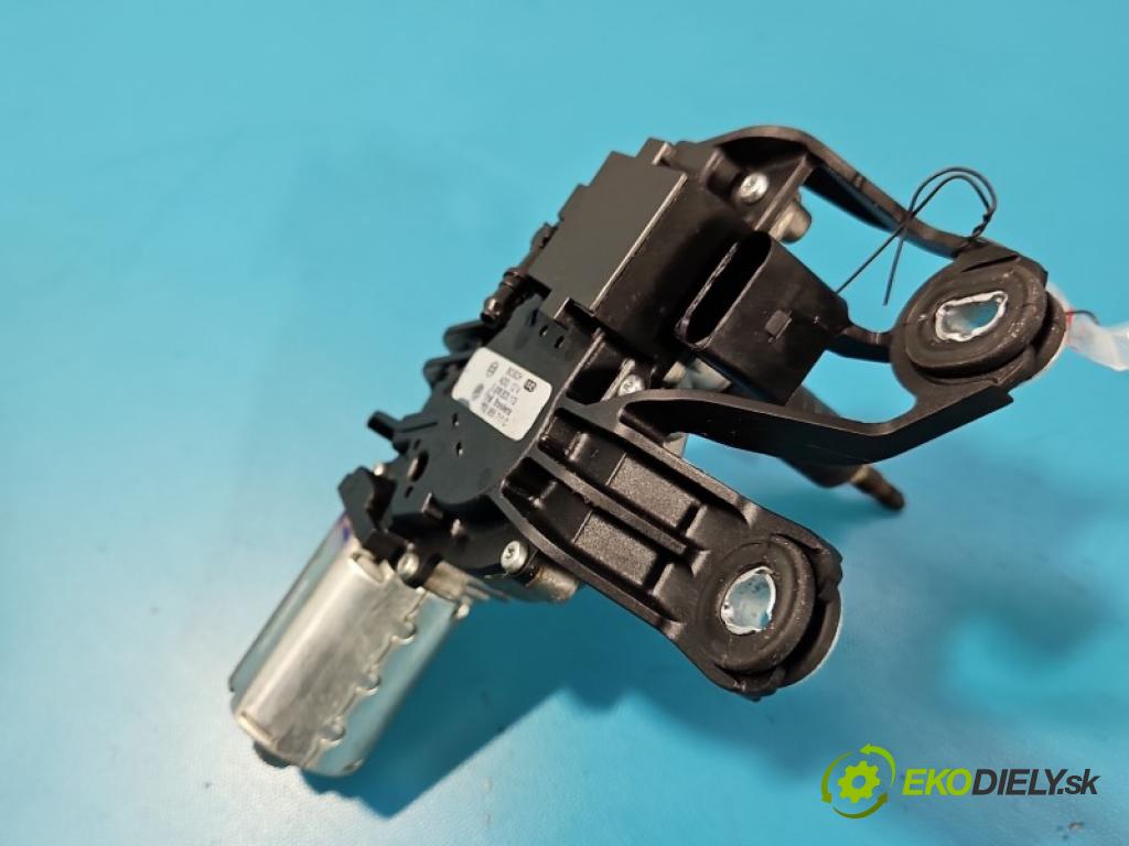 Vw Golf V 2003-2009 1.6 8V 102 HP manual 75 kW 1595 cm3 5- motor stieračov zadné 1L6955711C