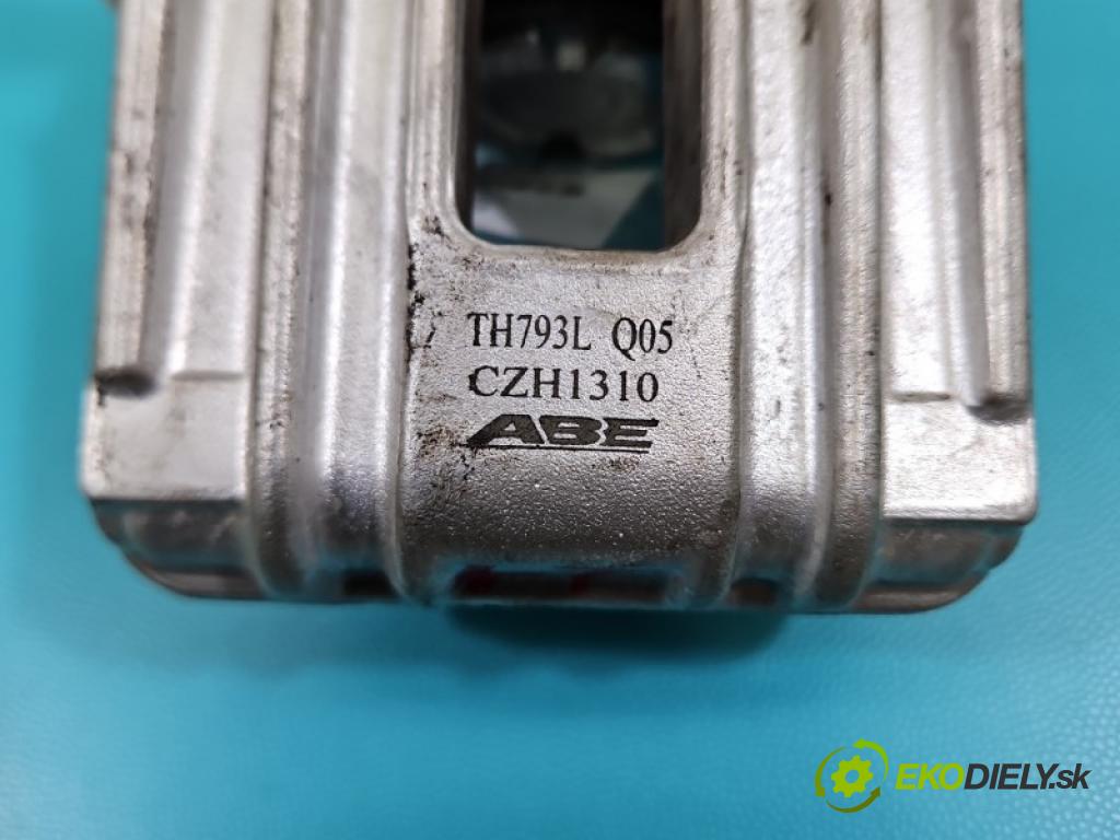 Audi A4 B6 2000-2004 2.5 tdi 163 HP automatic 120 kW 2496 cm3 5- brzdič zadné ľavý  (Kľučka dverí ostatné)