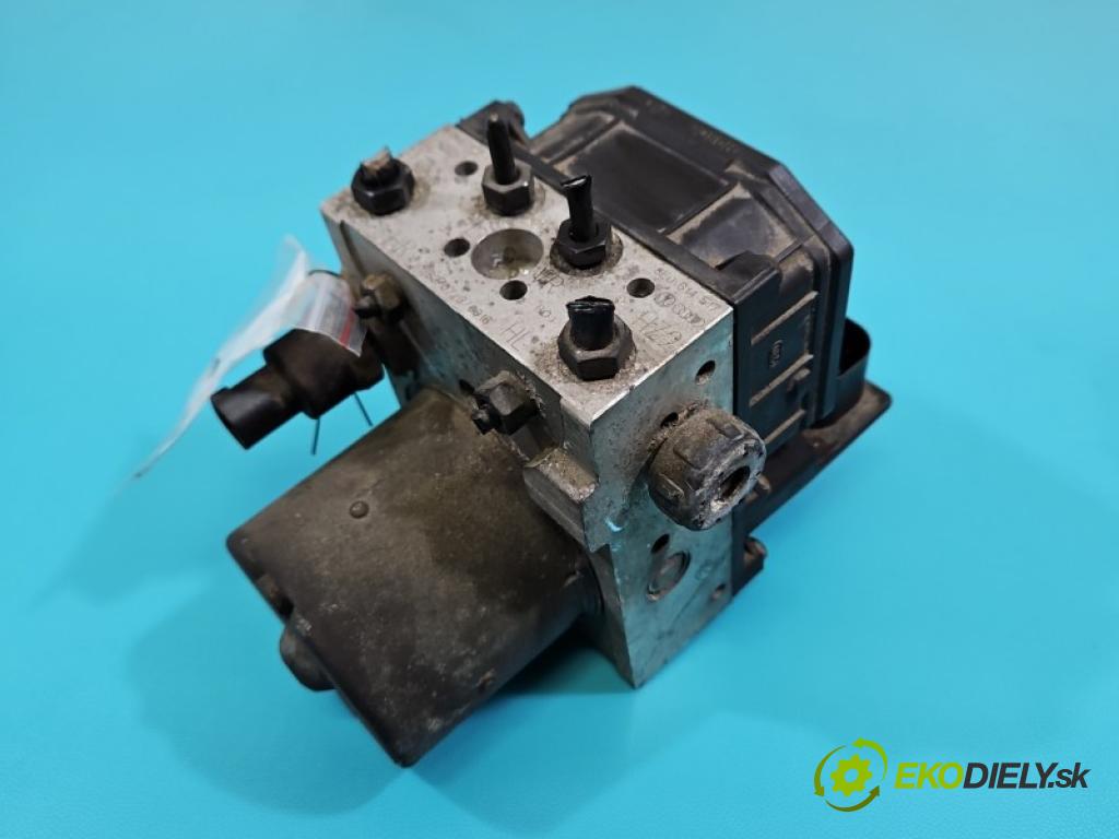 Audi A4 B6 2000-2004 2.5 tdi 163 HP automatic 120 kW 2496 cm3 5- čerpadlo abs 8E0614517 (Pumpa ABS)