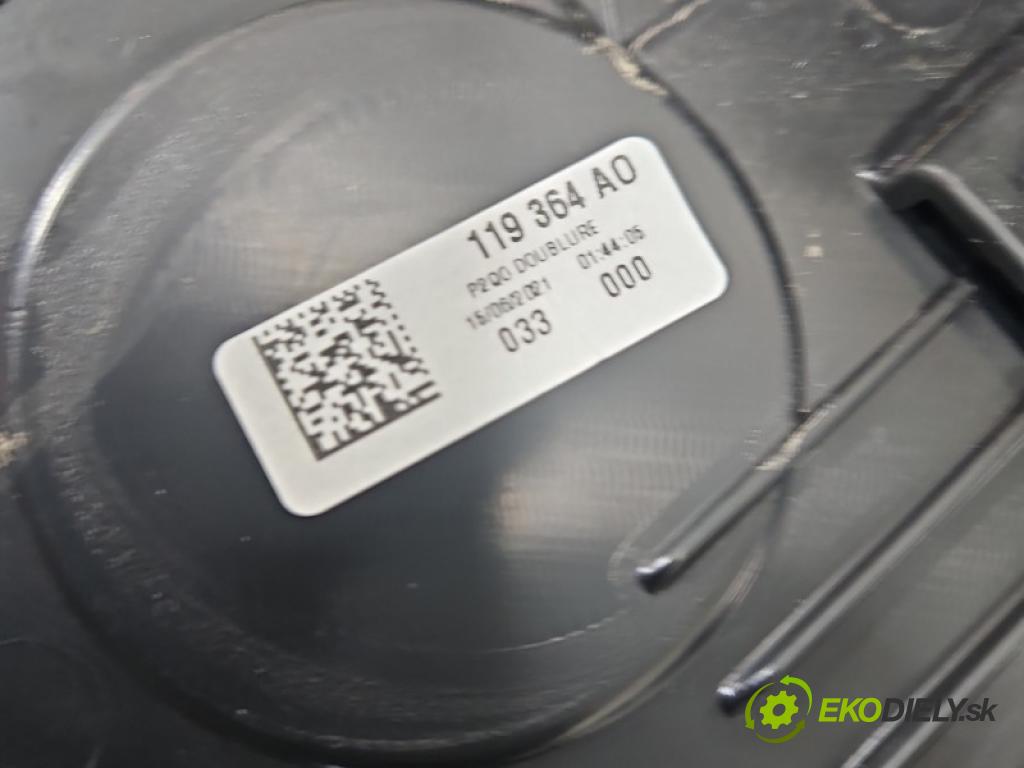 Opel Mokka B 2020- 1.2 T 131 hp manual 96 kW 1199 cm3 5- spoiler 984104039V (Spoiler)