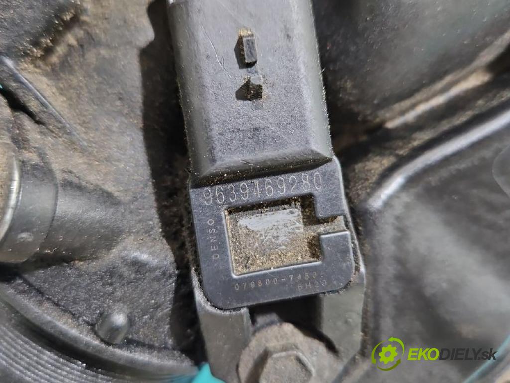 Peugeot 307 1.6 hdi 109 HP manual 80 kW 1560 cm3 5- klapka 9657485480 (Škrtiaca klapka)