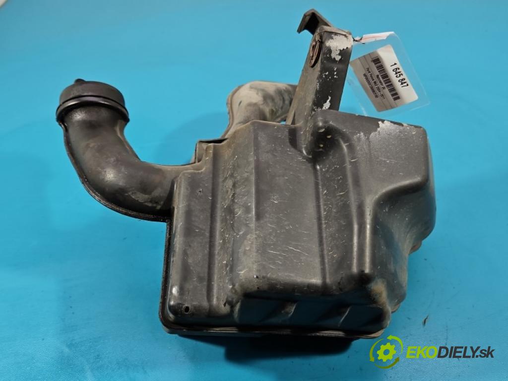 Ford Focus Mk2 2004-2011 1.6 16V 101 HP manual 74 kW 1596 cm3 5- rezonátor 4M51-9F763-BB