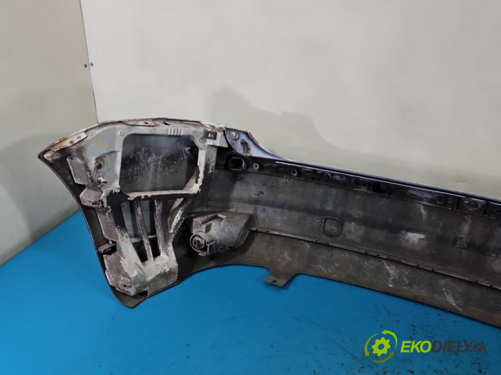 Ford Focus Mk2 2004-2011 1.6 16V 101 hp manual 74 kW 1596 cm3 5- nárazník zadní  (Klika dveří ostatní)