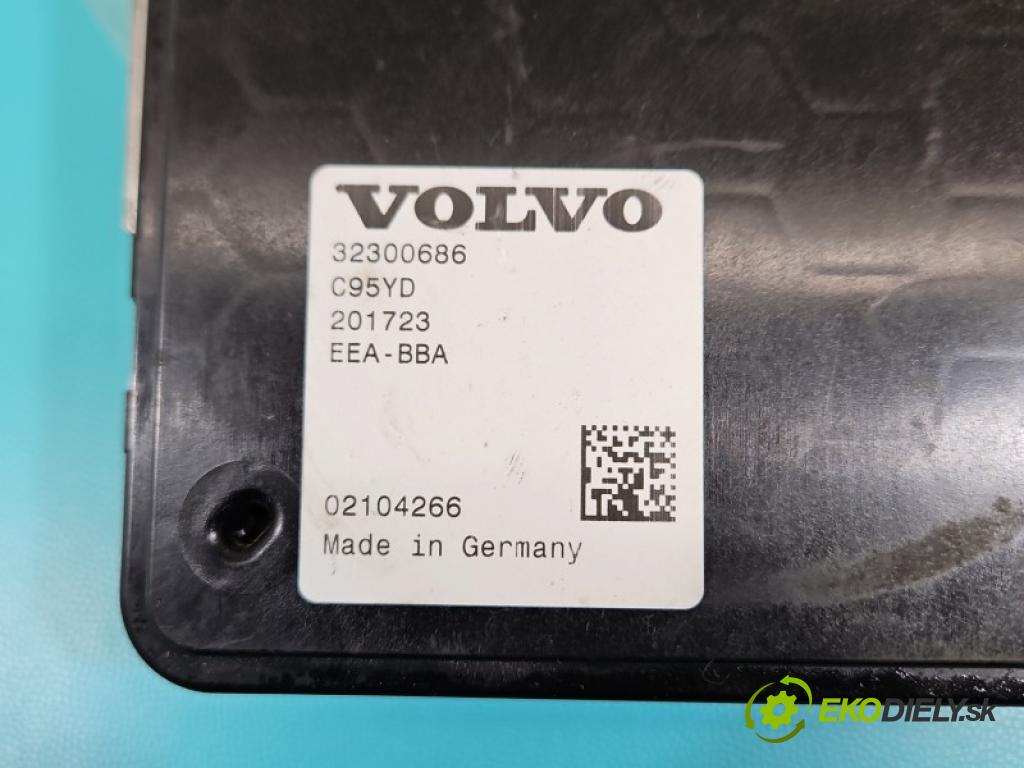 Volvo XC60 II 2017- 2.0 T5 250 hp automatic 184 kW 1969 cm3 5- měnič aktuální: 32300686
