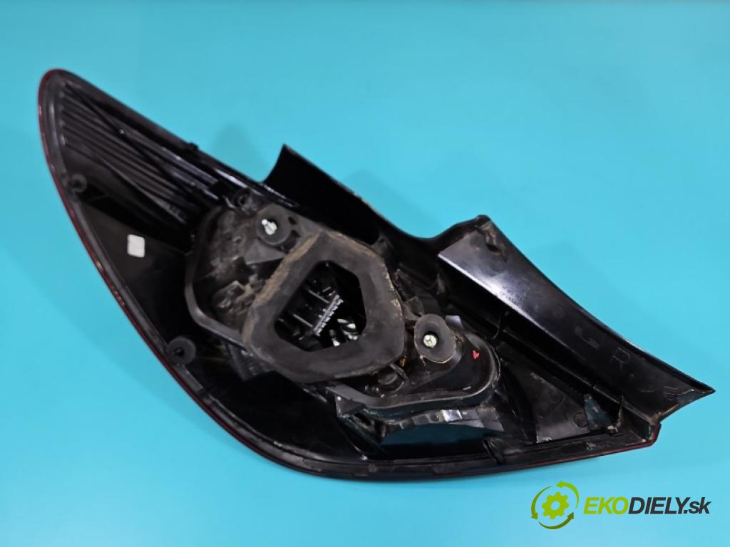 Opel Corsa D 2006-2014 1.2 16V 86 hp manual 63 kW 1229 cm3 5- světlo zadní pravé blatník: 13269051