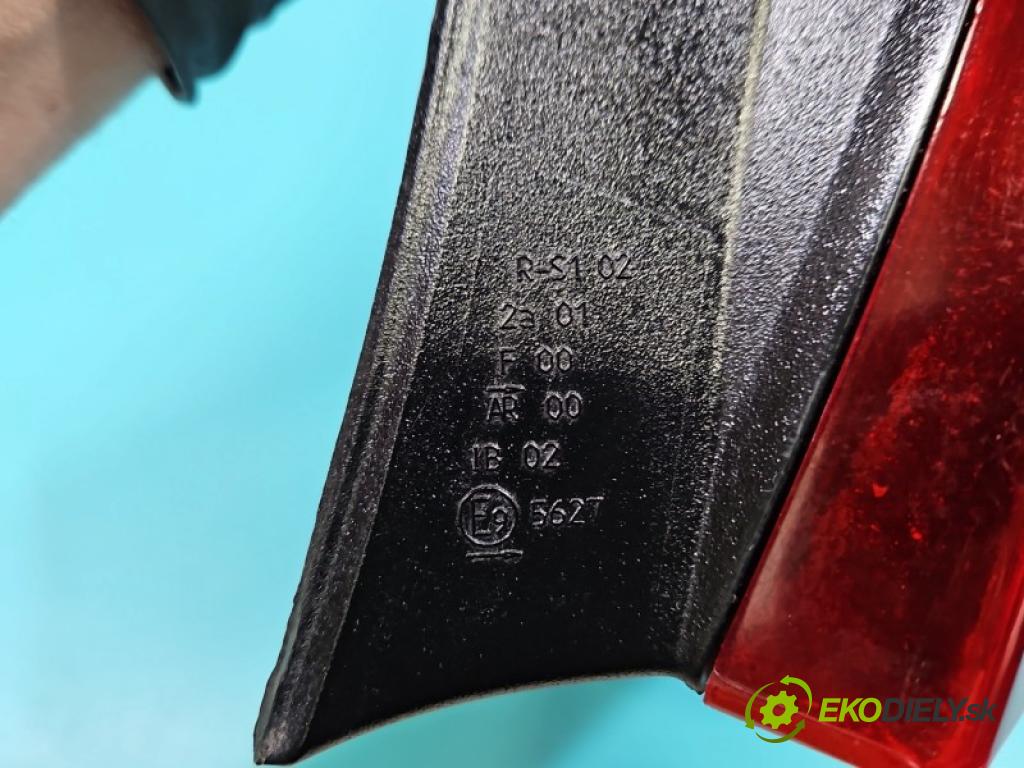 Opel Corsa D 2006-2014 1.2 16V 86 hp manual 63 kW 1229 cm3 5- světlo zadní pravé blatník: 13269051