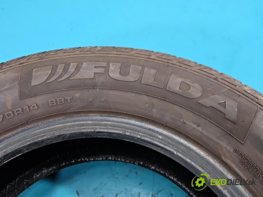 Opel Corsa D 2006-2014 1.2 16V 86 hp manual 63 kW 1229 cm3 5- pneumatiky: celoročné para