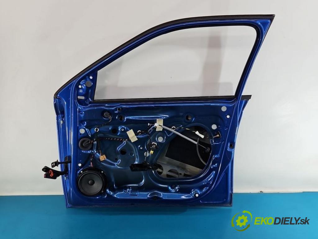 Skoda Fabia III 2014-2021 1.0 TSI 95 hp manual 70 kW 999 cm3 5- dveře přední pravé  (Klika dveří ostatní)