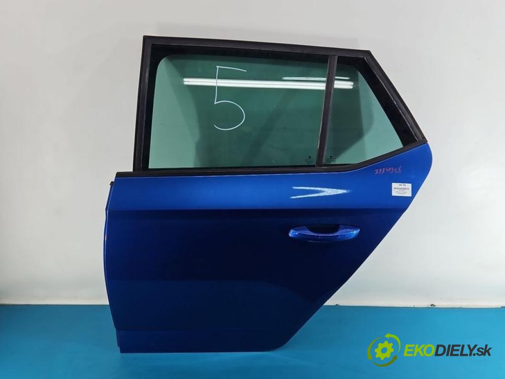 Skoda Fabia III 2014-2021 1.0 TSI 95 hp manual 70 kW 999 cm3 5- dveře zadní levé  (Klika dveří ostatní)