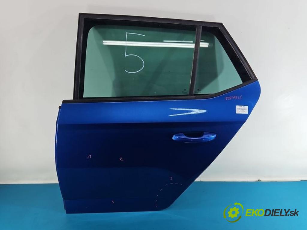 Skoda Fabia III 2014-2021 1.0 TSI 95 hp manual 70 kW 999 cm3 5- dveře zadní levé  (Klika dveří ostatní)