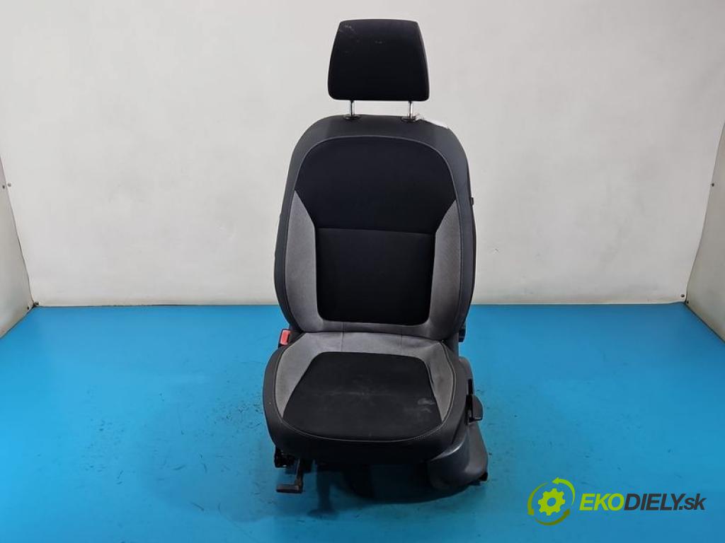 Skoda Fabia III 2014-2021 1.0 TSI 95 HP manual 70 kW 999 cm3 5- Sedačka ľavý  (Sedadlo)