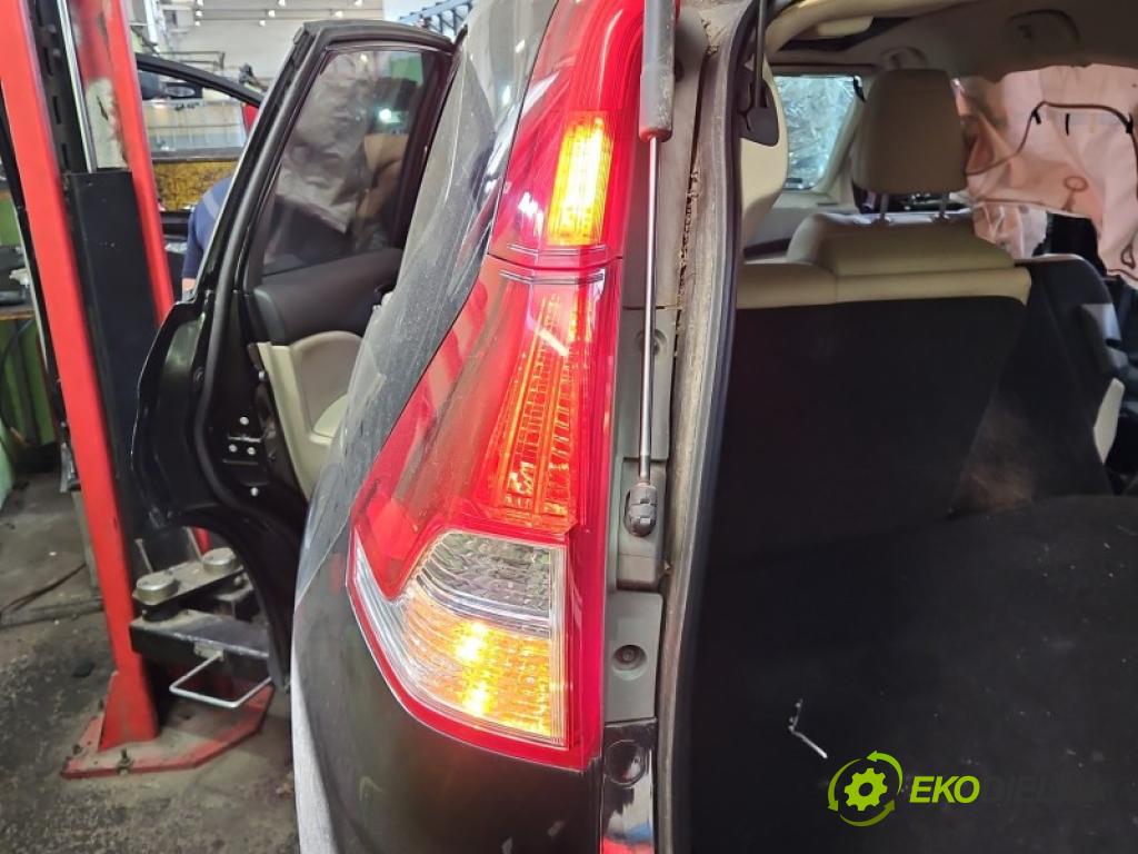 Honda CR-V IV 2012-2018 2.2 i-DTEC: 150 HP automatic 110 kW 2199 cm3 5- svetlo / reflektor zadné ľavé blatník 
