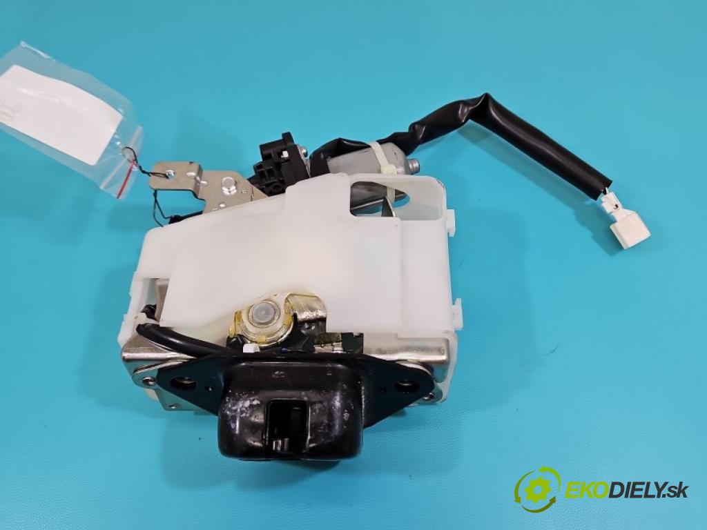 Honda CR-V IV 2012-2018 2.2 i-DTEC 150 hp automatic 110 kW 2199 cm3 5- zámek kufrových dveří zadní D76-61372-C
