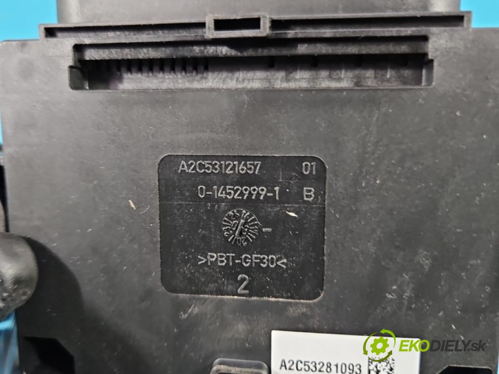 Audi A4 B8 2007-2015 1.8 TFSI 160 HP manual 118 kW 1798 cm3 5- riadiaca jednotka ostatné 8K0907801E