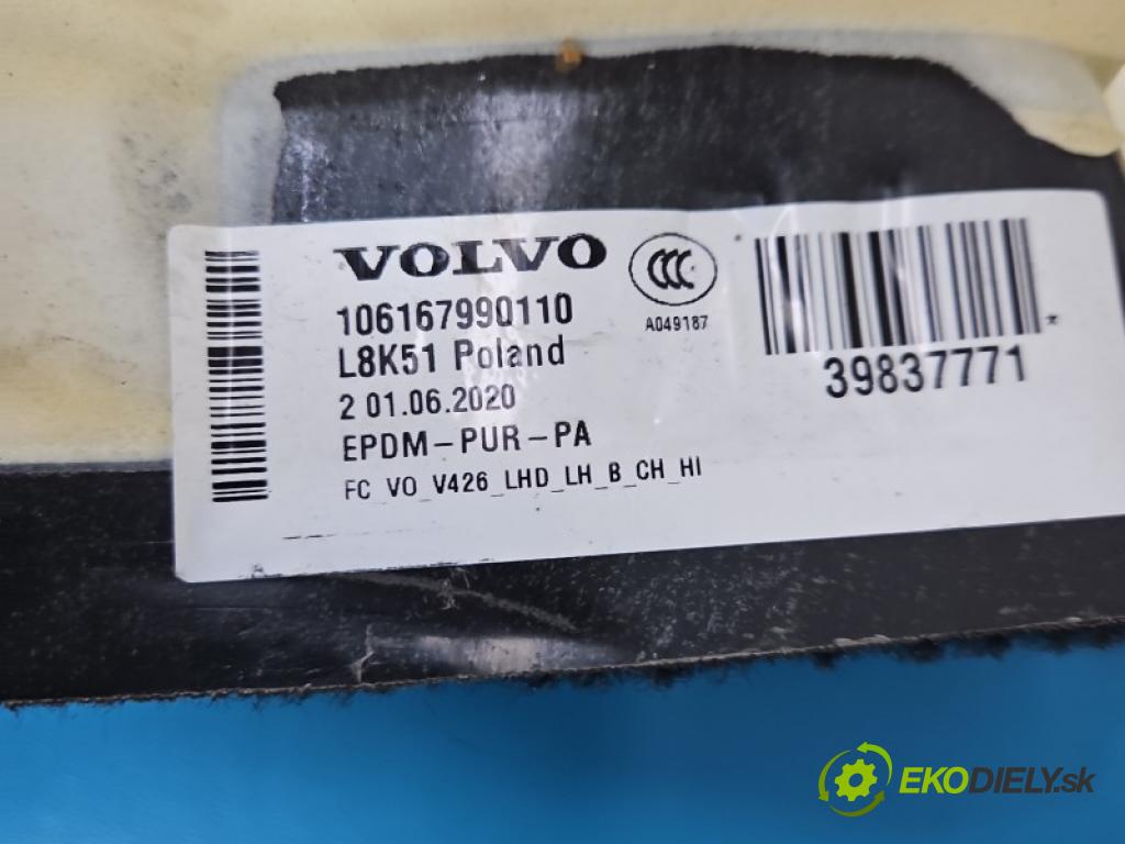 Volvo XC60 II 2017- 2.0 T5 250 HP automatic 184 kW 1969 cm3 5- koberec do auta ostatné 39837771