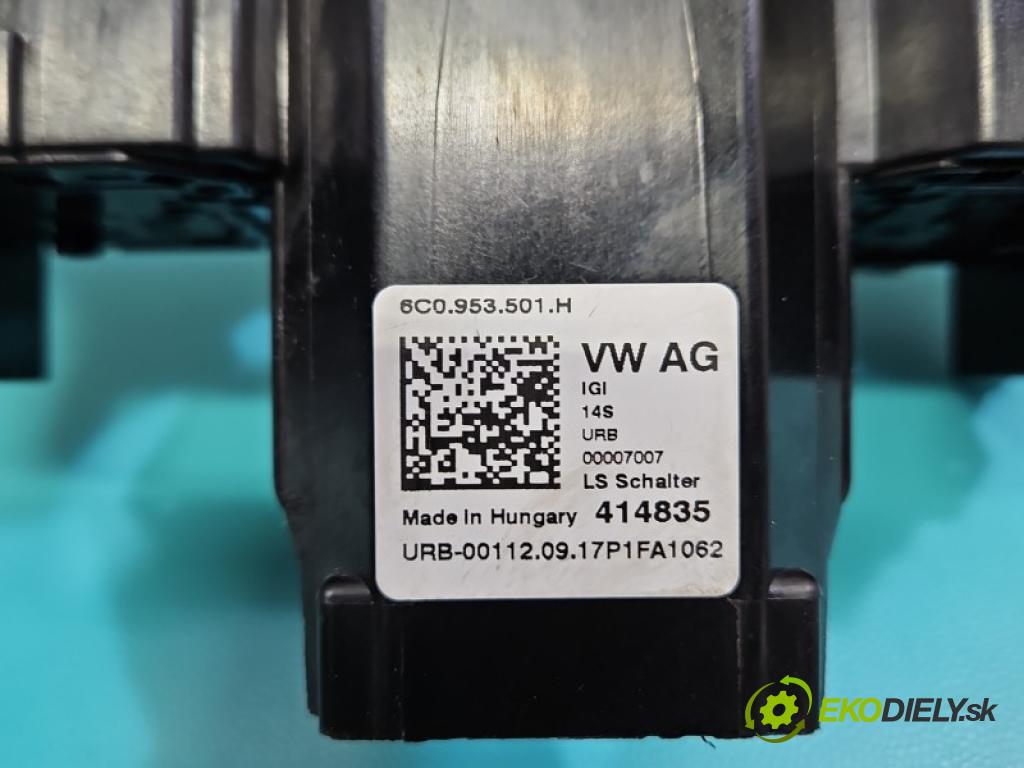 Skoda Fabia III 2014-2021 1.0 TSI 95 HP manual 70 kW 999 cm3 5- prepínač komplex: 6C0953513D (Prepínacie páčky pod volantom)