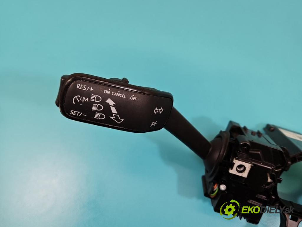 Skoda Fabia III 2014-2021 1.0 TSI 95 HP manual 70 kW 999 cm3 5- prepínač komplex: 6C0953513D (Prepínacie páčky pod volantom)