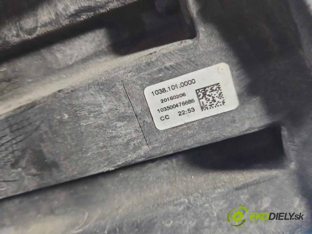 Mercedes CLA C117 X117 2013-2019 2.0 T 184hp automatic 135 kW 1991 cm3 4- Reflektor: ľavý A1178206761 (Kľučka dverí ostatné)