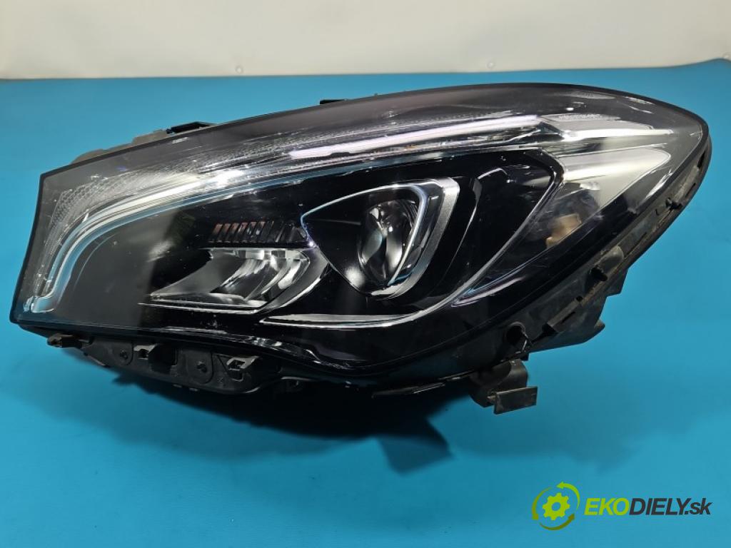 Mercedes CLA C117 X117 2013-2019 2.0 T 184hp automatic 135 kW 1991 cm3 4- Reflektor: ľavý A1178206761 (Kľučka dverí ostatné)