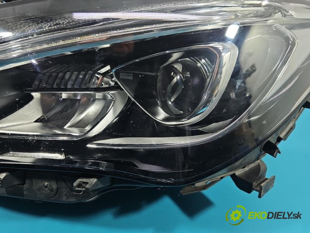 Mercedes CLA C117 X117 2013-2019 2.0 T 184hp automatic 135 kW 1991 cm3 4- Reflektor: ľavý A1178206761 (Kľučka dverí ostatné)