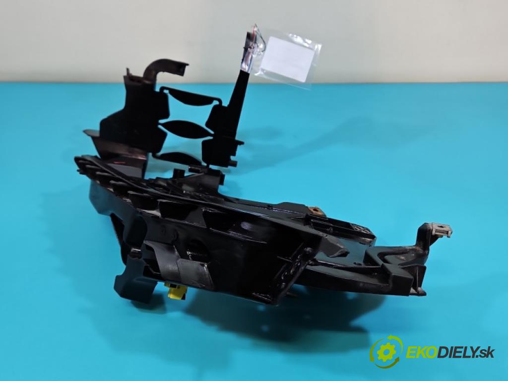 Audi A4 B8 2007-2015 1.8 TFSI 160 hp manual 118 kW 1798 cm3 5- lišta pod světly 1301073033