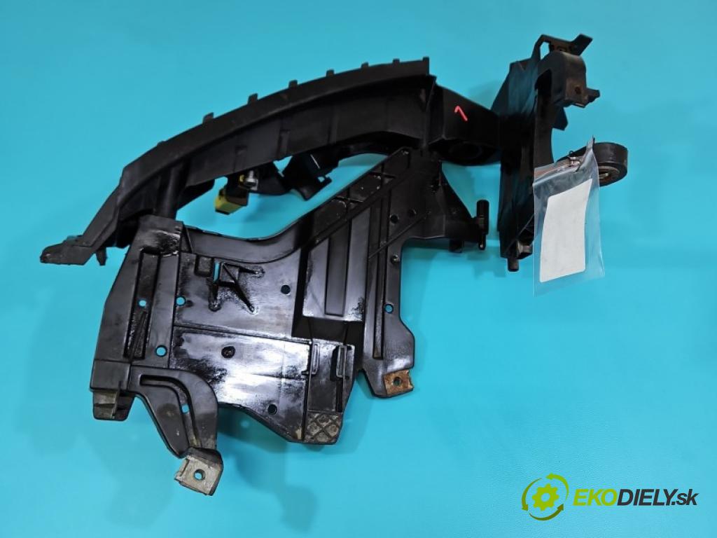 Audi A4 B8 2007-2015 1.8 TFSI 160 hp manual 118 kW 1798 cm3 5- lišta pod světly 1301073033