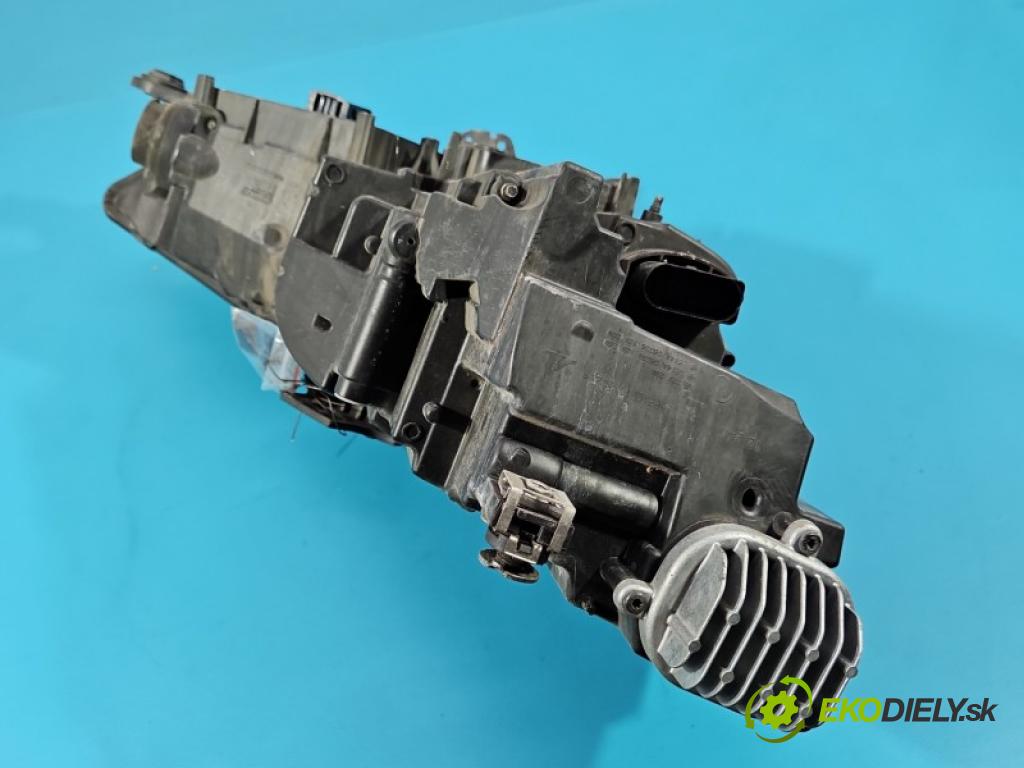 Audi A4 B9 2015-2024 2.0 tdi 150 HP manual 110 kW 1968 cm3 5- Reflektor: ľavý 8W0941033 (Kľučka dverí ostatné)