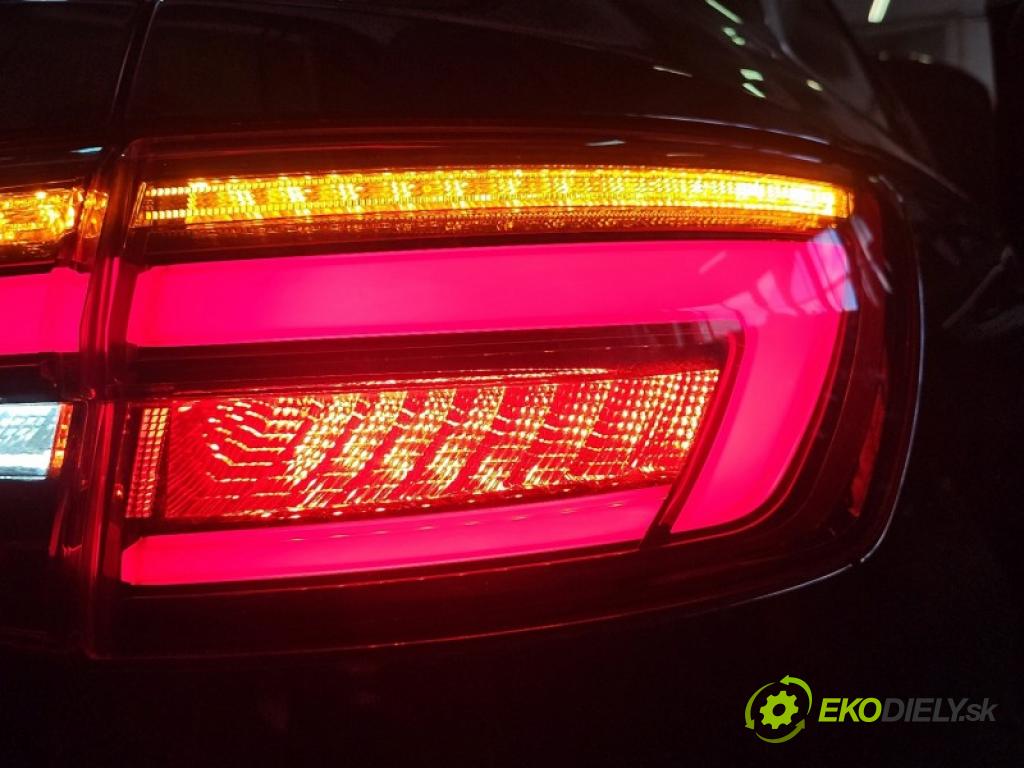 Audi A4 B9 2015-2024 2.0 tdi 150 hp manual 110 kW 1968 cm3 5- světlo zadní pravé blatník: 8W9945092