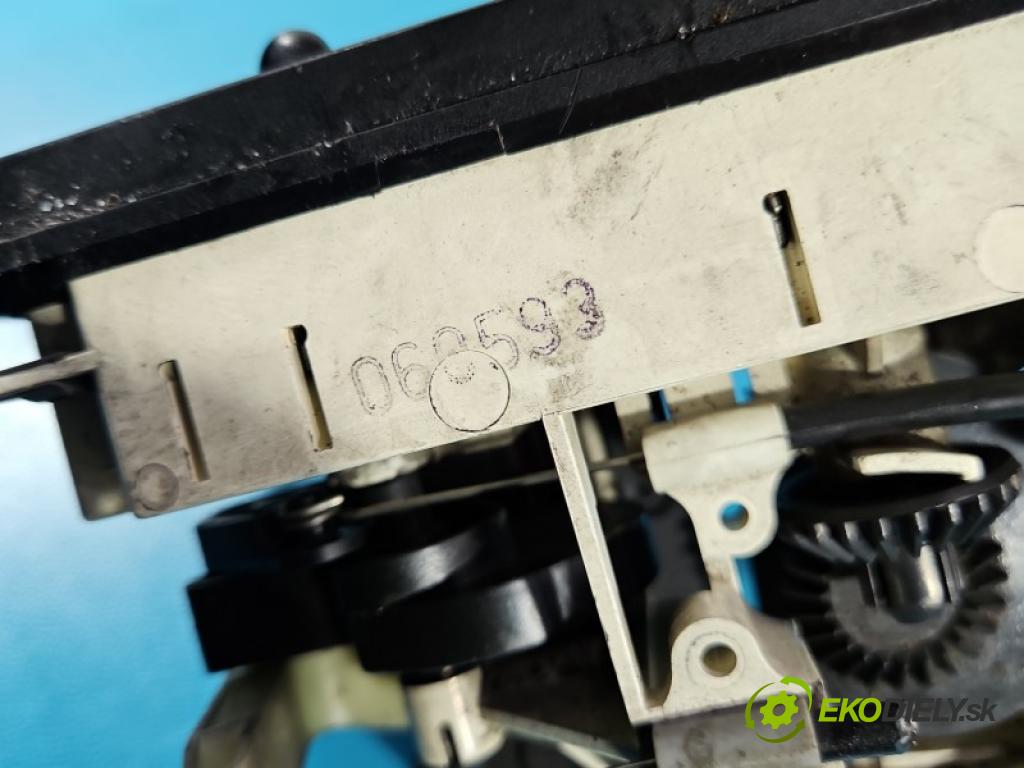 Audi 80 B4 1991-1994 1.9 tdi 90 HP manual 66 kW 1896 cm3 5- panel kúrenia 893959621