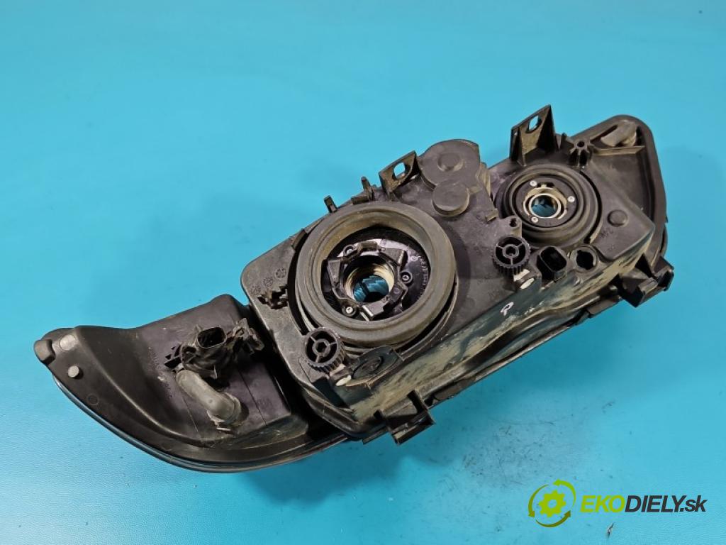 Bmw 5 E39 1996-2003 2.5 tds 143 HP manual 105 kW 2497 cm3 5- Reflektor: ľavý  (Kľučka dverí ostatné)