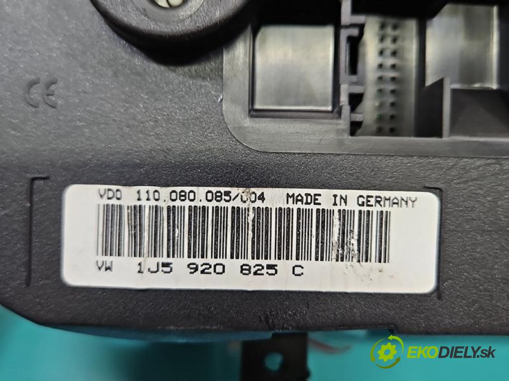 Vw Bora 1.9 tdi 110 hp manual 81 kW 1896 cm3 5- Přístrojová deska 1J5920825C (Přístrojová deska)