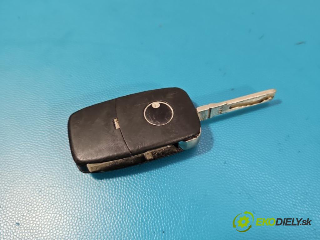 Vw Bora 1.9 tdi 110 HP manual 81 kW 1896 cm3 5- Spínačka 4B0905851C (Spínacia skrinka)