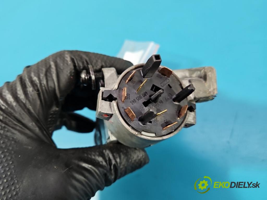 Vw Bora 1.9 tdi 110 HP manual 81 kW 1896 cm3 5- Spínačka 4B0905851C (Spínacia skrinka)