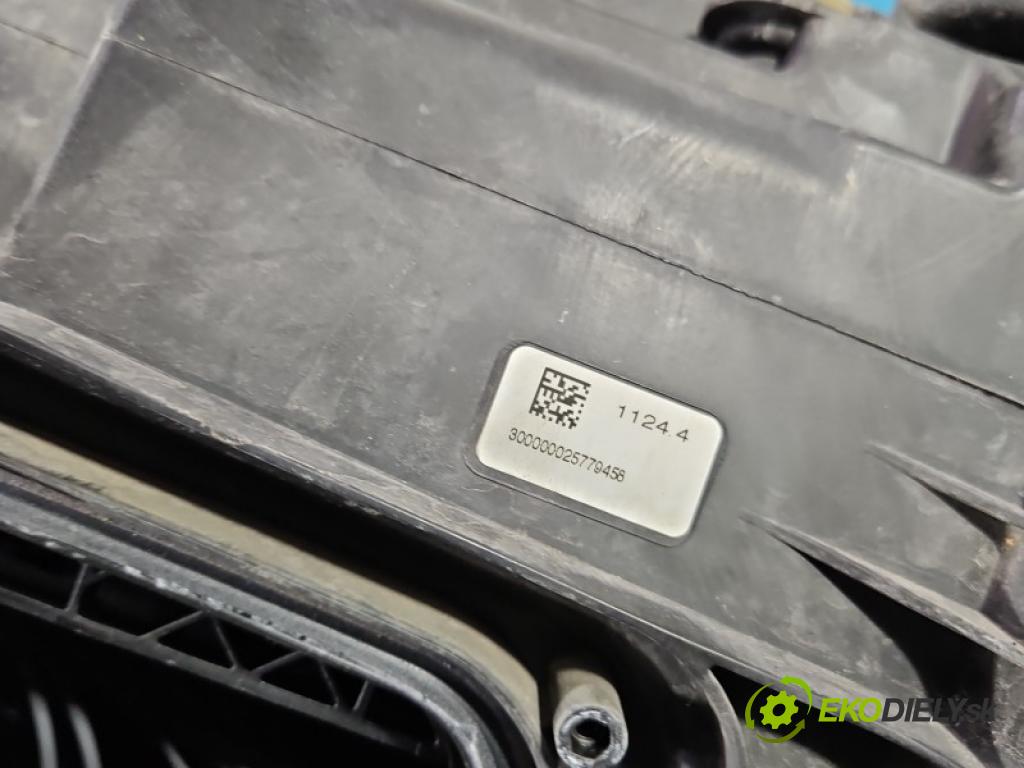 Mercedes GLC coupe X253 2015-2022 3.0 V6 automatic 287 kW 2996 cm3 5- Reflektor: ľavý A2539064903 (Kľučka dverí ostatné)