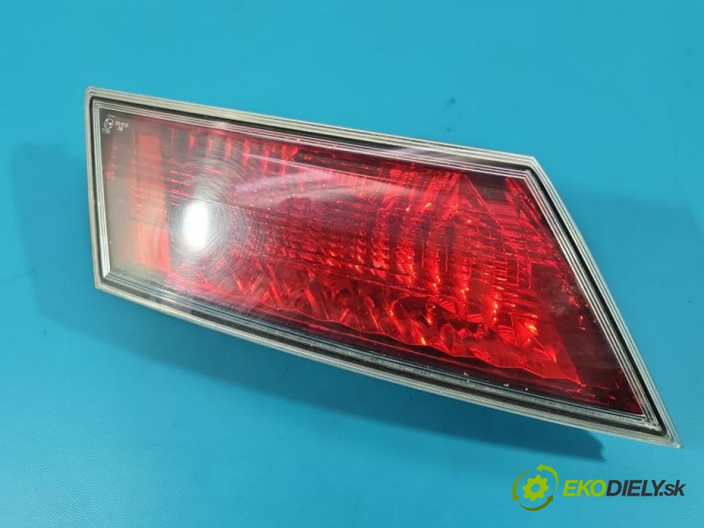 Honda Civic VIII 2006-2011 1.8 16V 140 hp manual 103 kW 1799 cm3 5- světlo zadní levé kufrových dveří 226-16721