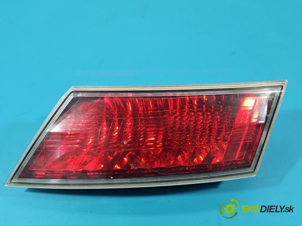 Honda Civic VIII 2006-2011 1.8 16V 140 hp manual 103 kW 1799 cm3 5- světlo zadní pravé kufrových dveří 226-16721