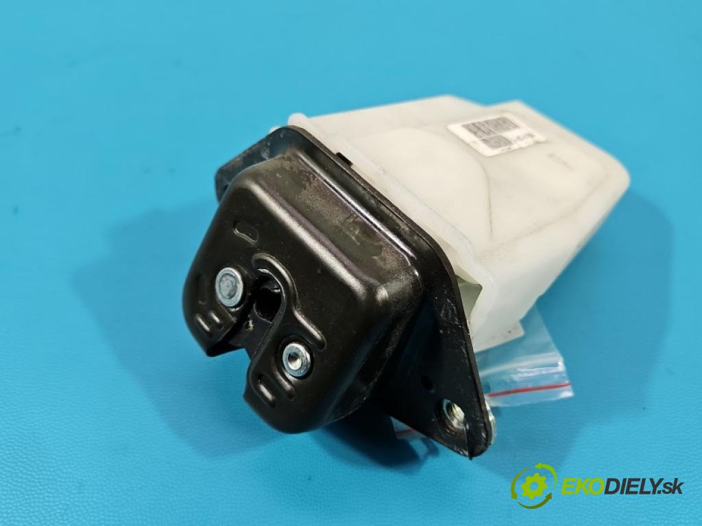 Honda Civic VIII 2006-2011 1.8 16V 140 HP manual 103 kW 1799 cm3 5- zámok kufrové dvere zadné 