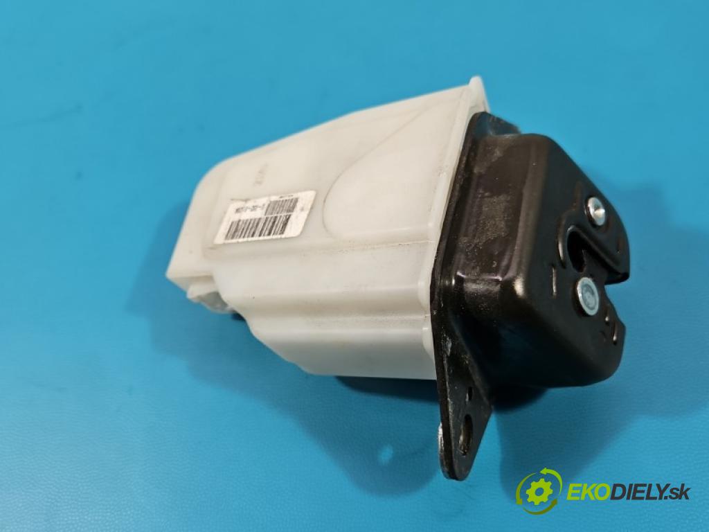 Honda Civic VIII 2006-2011 1.8 16V 140 HP manual 103 kW 1799 cm3 5- zámok kufrové dvere zadné