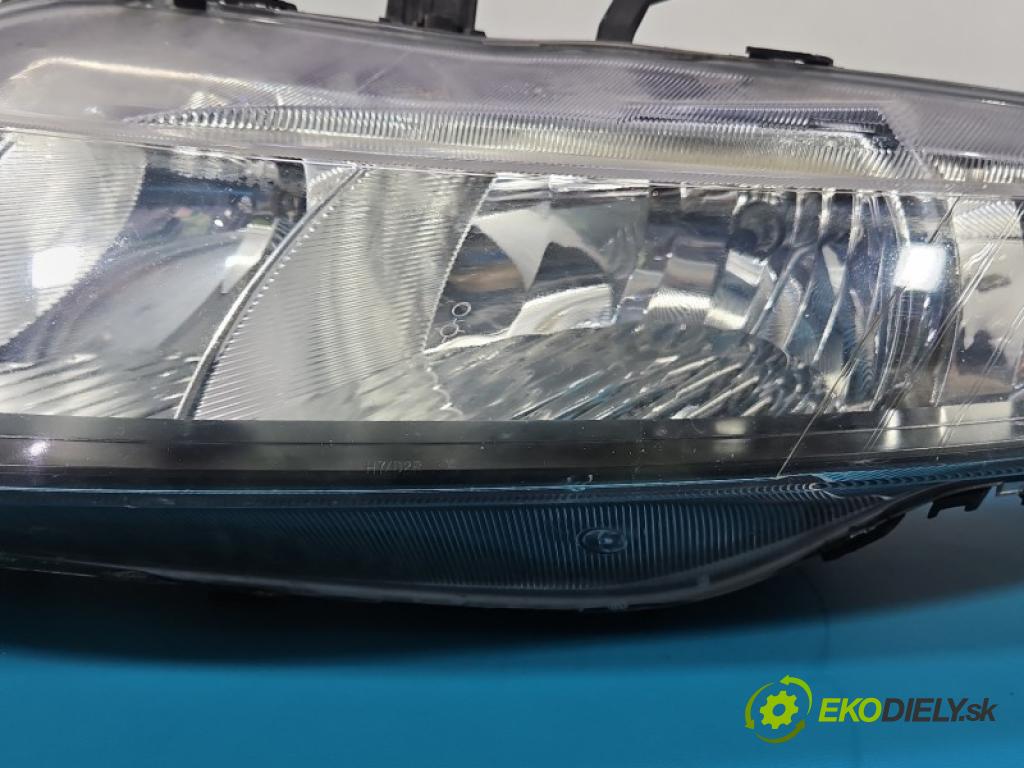 Honda Civic VIII 2006-2011 1.8 16V 140 HP manual 103 kW 1799 cm3 5- Reflektor: ľavý 33150-SMG-G014-M1 (Kľučka dverí ostatné)
