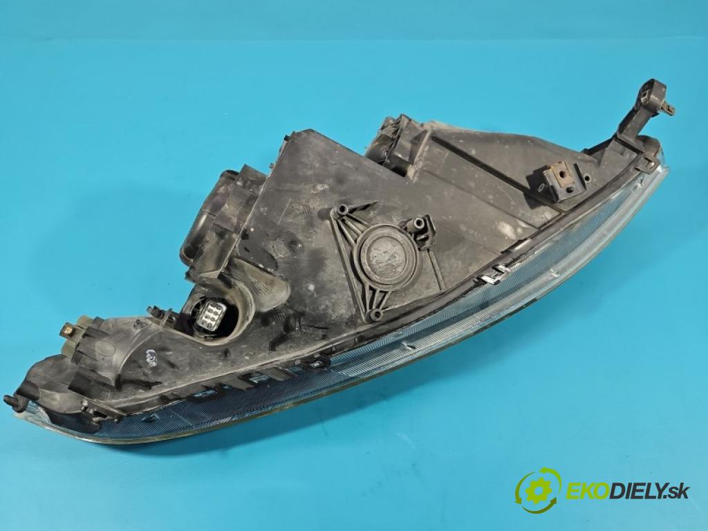 Honda Civic VIII 2006-2011 1.8 16V 140 HP manual 103 kW 1799 cm3 5- Reflektor: ľavý 33150-SMG-G014-M1 (Kľučka dverí ostatné)