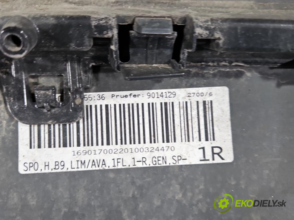 Audi A4 B9 2015-2024 2.0 tdi 150 HP manual 110 kW 1968 cm3 5- nárazník zadné (Kľučka dverí ostatné)