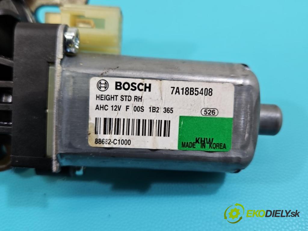 Hyundai Tucson III 2015-2020 1.7 crdi 141 hp automatic 104 kW 1685 cm3 5- motorek 88682-C1000